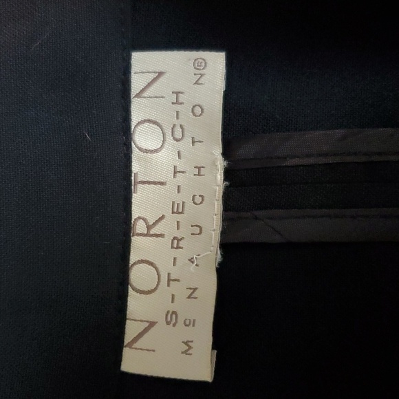 Norton- Vintage Classic womens Black stretch Blazer pockets Size 1X - Picture 4 of 4